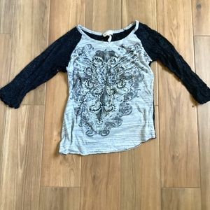 𝔸𝕟𝕘𝕖𝕝𝕤 𝕒𝕟𝕕 𝔻𝕚𝕒𝕞𝕠𝕟𝕕𝕤 studded decor shirt